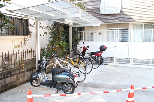 駐輪場
