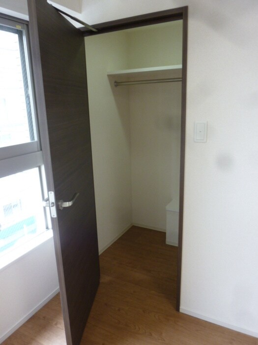 物件内観写真17　(収納)