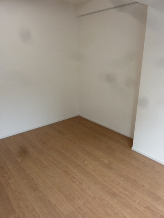 物件内観写真21　(居室)