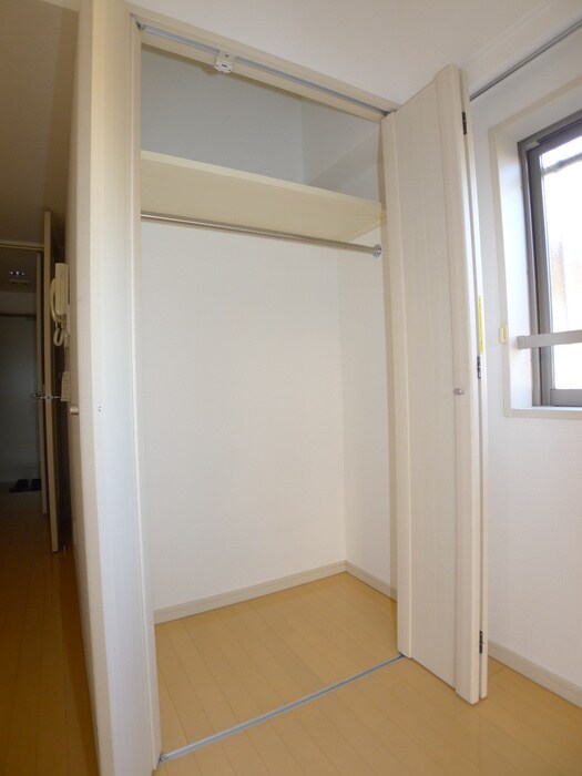 物件内観写真10　(収納)