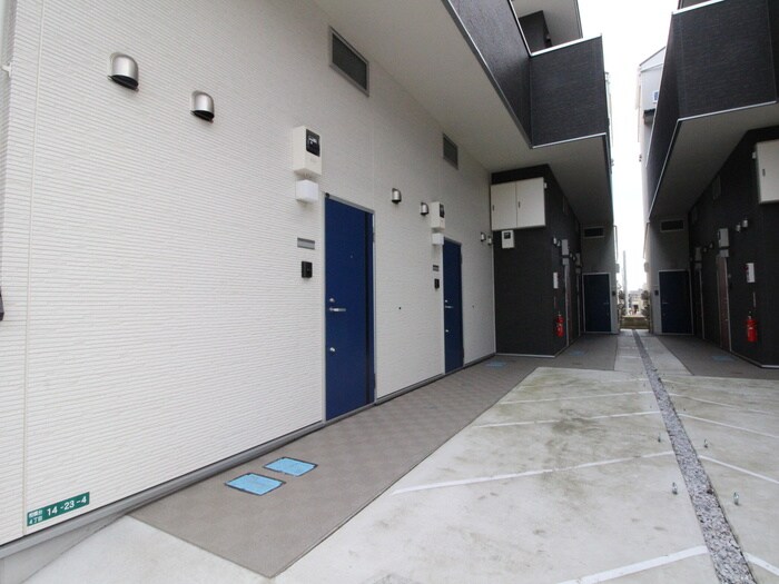 物件外観写真2　(外観写真)