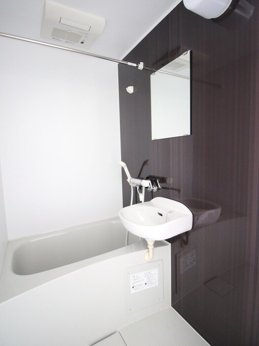 物件内観写真11　(バス／シャワールーム等)