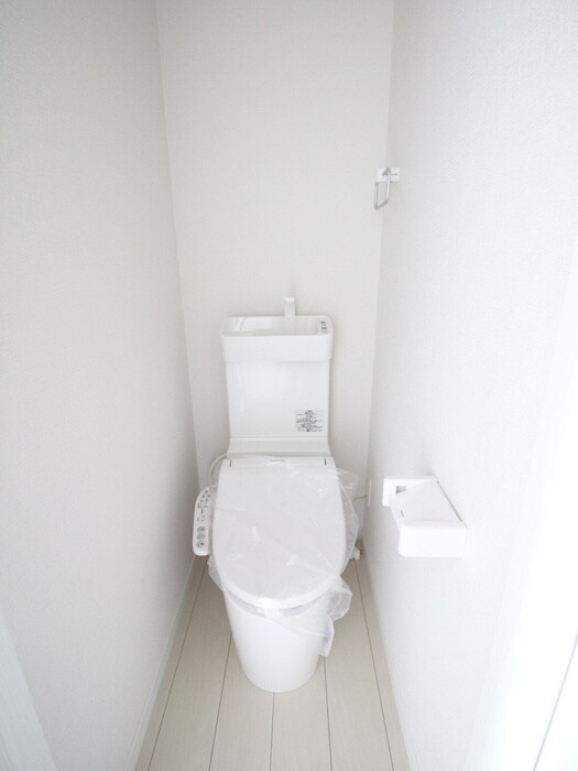 物件内観写真13　(トイレ)