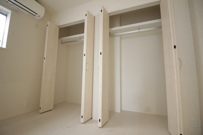 物件内観写真11　(収納)