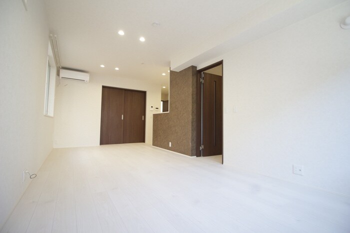 物件内観写真18　(居室)