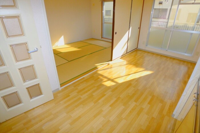 物件内観写真8　(内観写真)