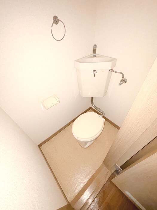 物件内観写真12　(トイレ)