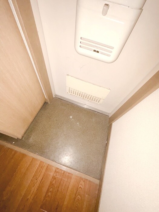 物件内観写真22　(玄関)