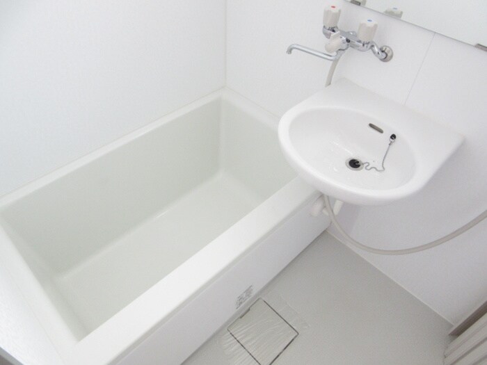 物件内観写真12　(バス／シャワールーム等)