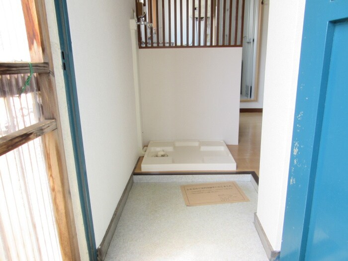 物件内観写真22　(玄関)