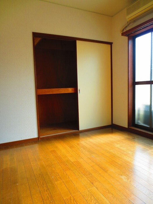 物件内観写真7　(収納)