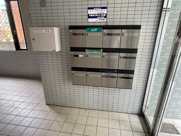 物件外観写真4　(建物設備)