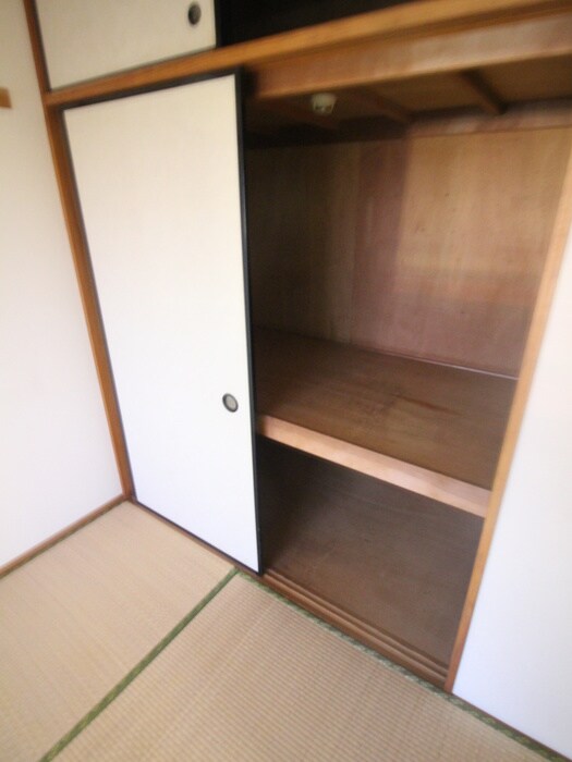 物件内観写真11　(収納)