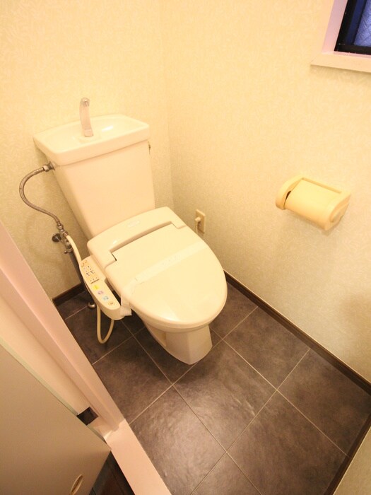 物件内観写真14　(トイレ)