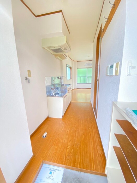 物件内観写真21　(玄関)