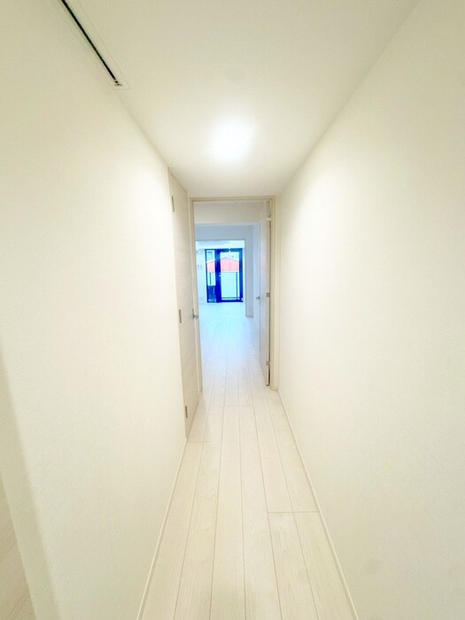 物件内観写真17　(廊下)