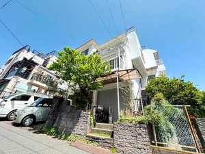 ホワイトステージ外観写真
