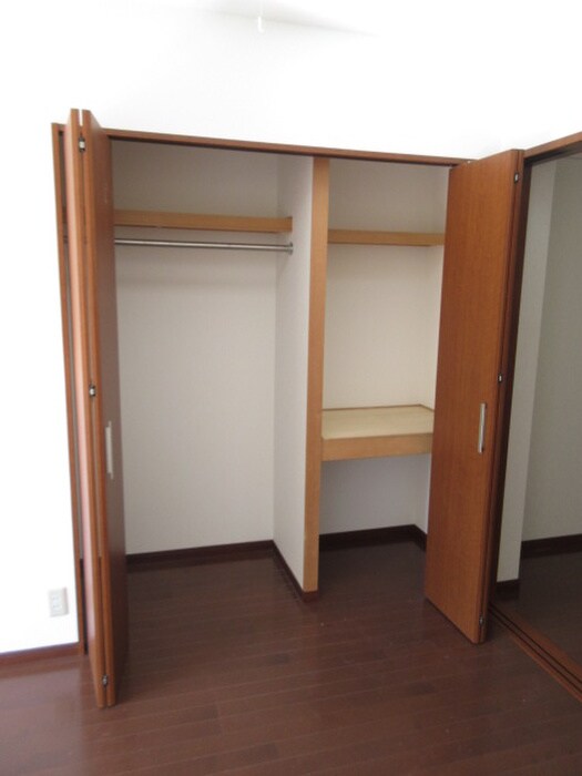 物件内観写真9　(収納)