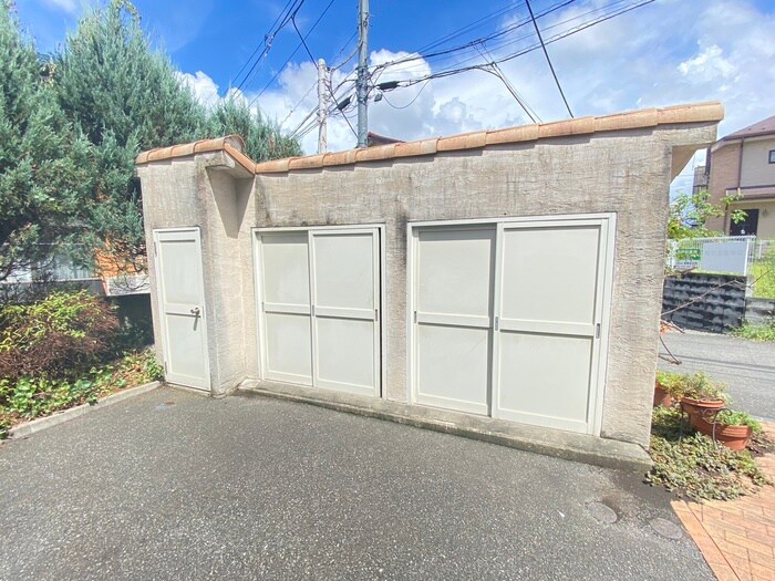 物件外観写真4　(建物設備)