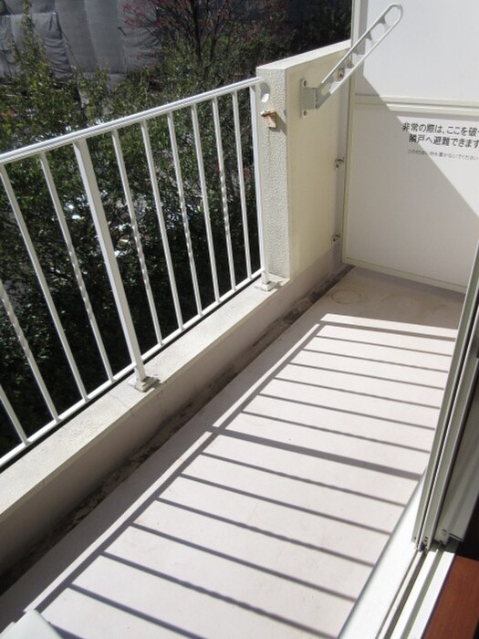 物件内観写真16　(ベランダ・バルコニー)