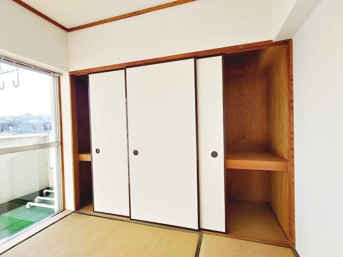 物件内観写真9　(収納)