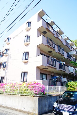 シャルマンⅡ外観写真