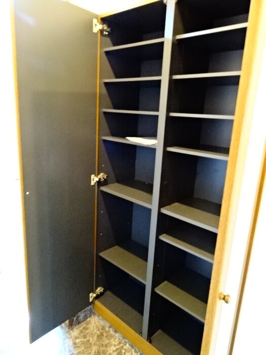 物件内観写真22　(靴箱)