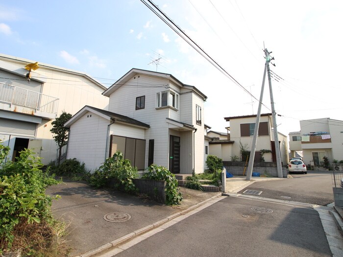 物件外観写真4　(周辺環境)