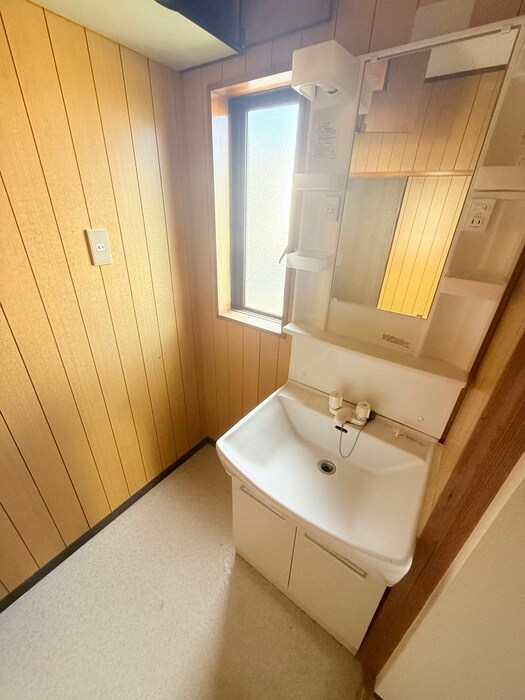 物件内観写真13　(洗面)