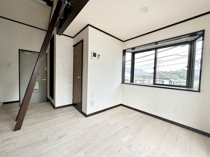 物件内観写真7　(居室)