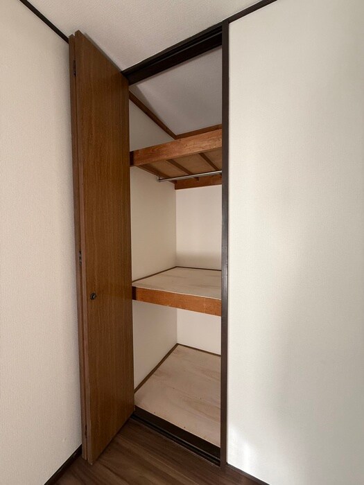 物件内観写真15　(収納)