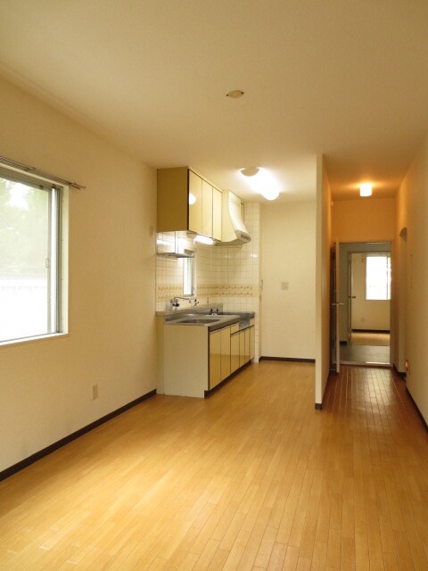 物件内観写真8　(居室)