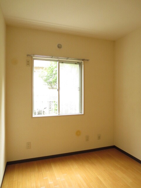 物件内観写真11　(居室)
