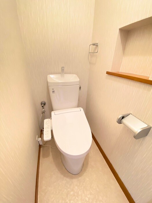 物件内観写真13　(トイレ)