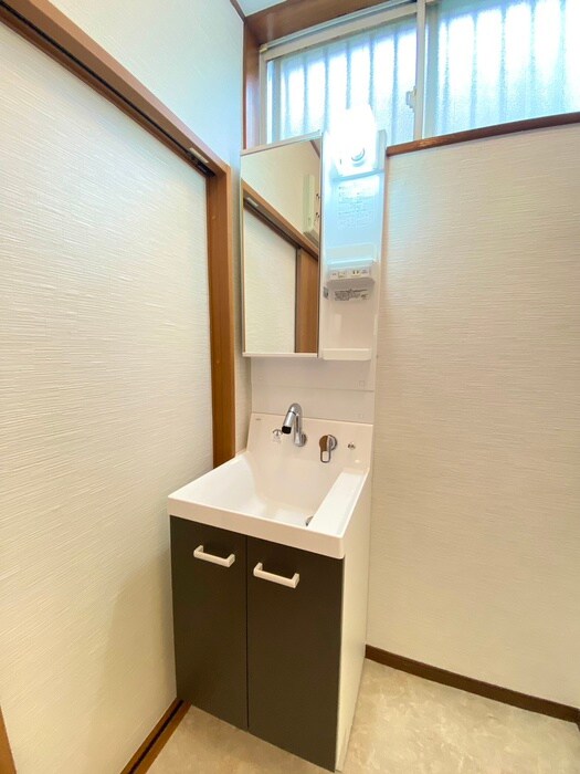 物件内観写真14　(洗面)