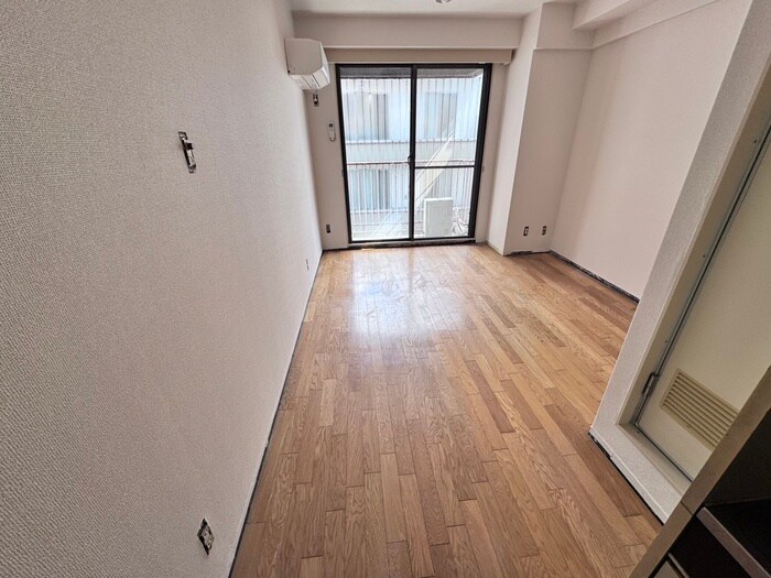 物件内観写真15　(居室)