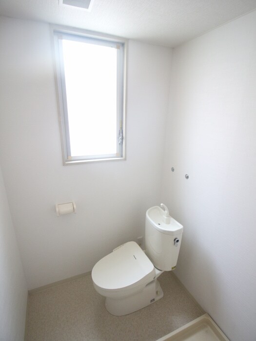 物件内観写真11　(トイレ)