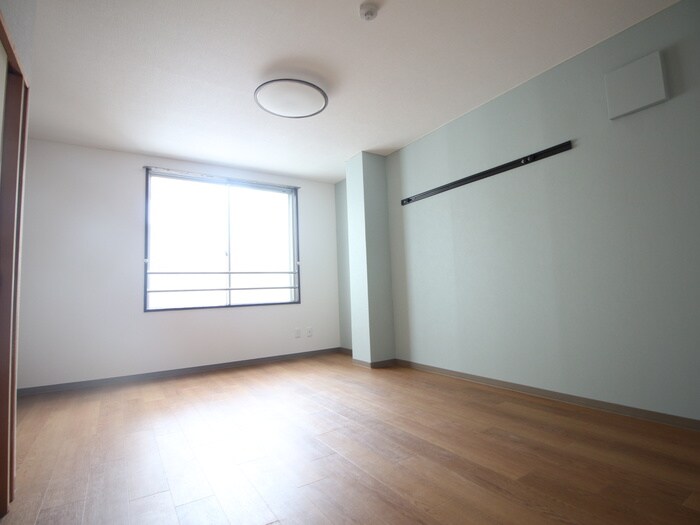 物件内観写真13　(居室)