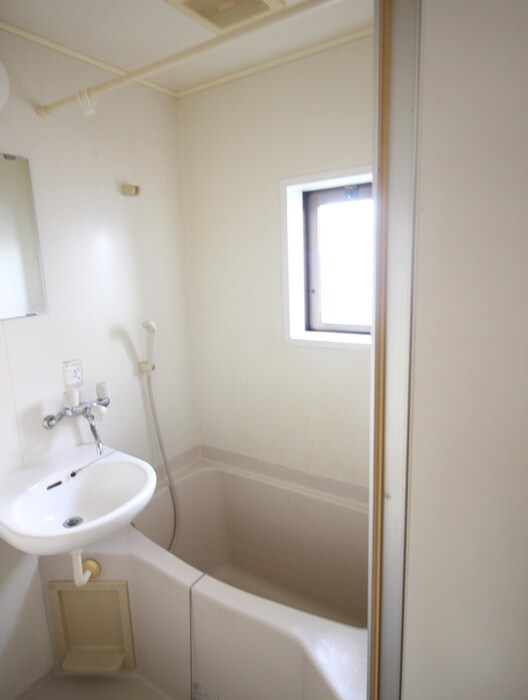 物件内観写真13　(バス／シャワールーム等)