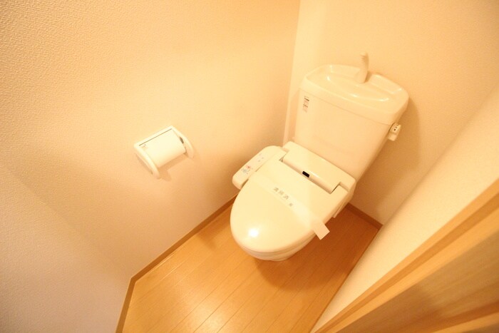 物件内観写真15　(トイレ)