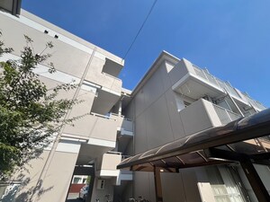山本リバーサイドマンション外観写真