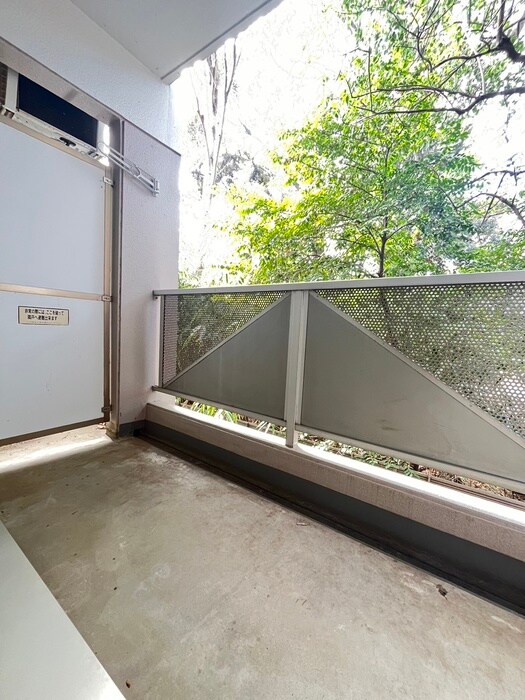 物件内観写真16　(ベランダ・バルコニー)