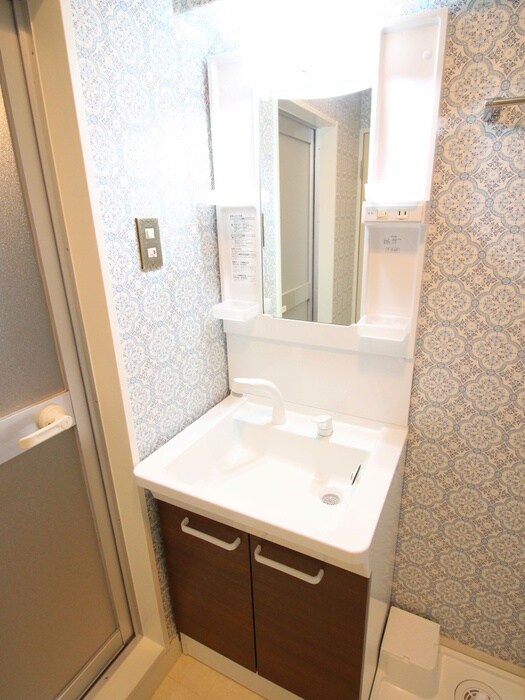 物件内観写真9　(洗面)