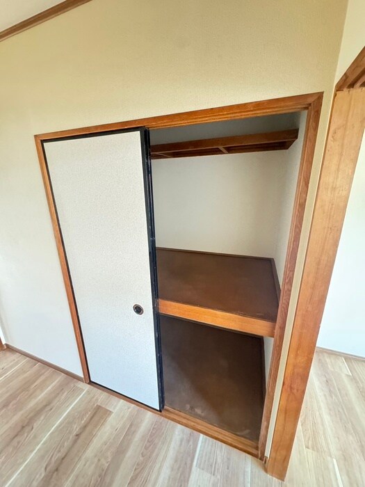 物件内観写真11　(収納)