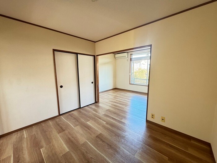 物件内観写真12　(居室)