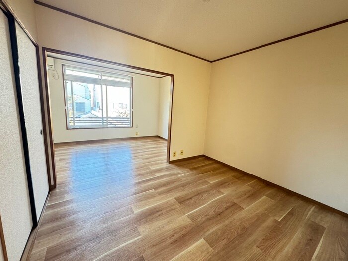 物件内観写真13　(居室)