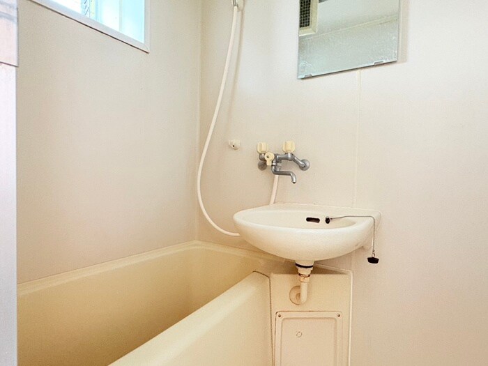 物件内観写真11　(洗面)