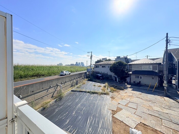 物件内観写真17　(室内からの展望)