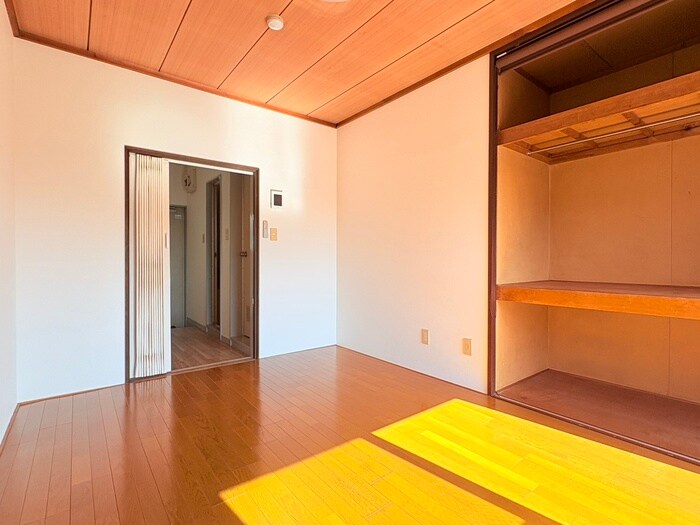 物件内観写真21　(居室)