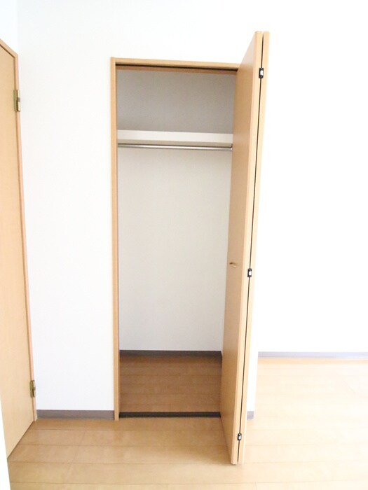 物件内観写真11　(収納)